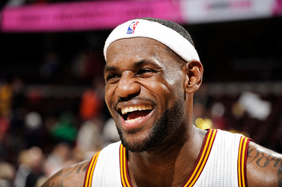 布冯谈意大利足球：我们从小就注重成绩，现在要回归技术训练（布冯：意大利足球从小偏重成绩，如今该重拾技术训练）