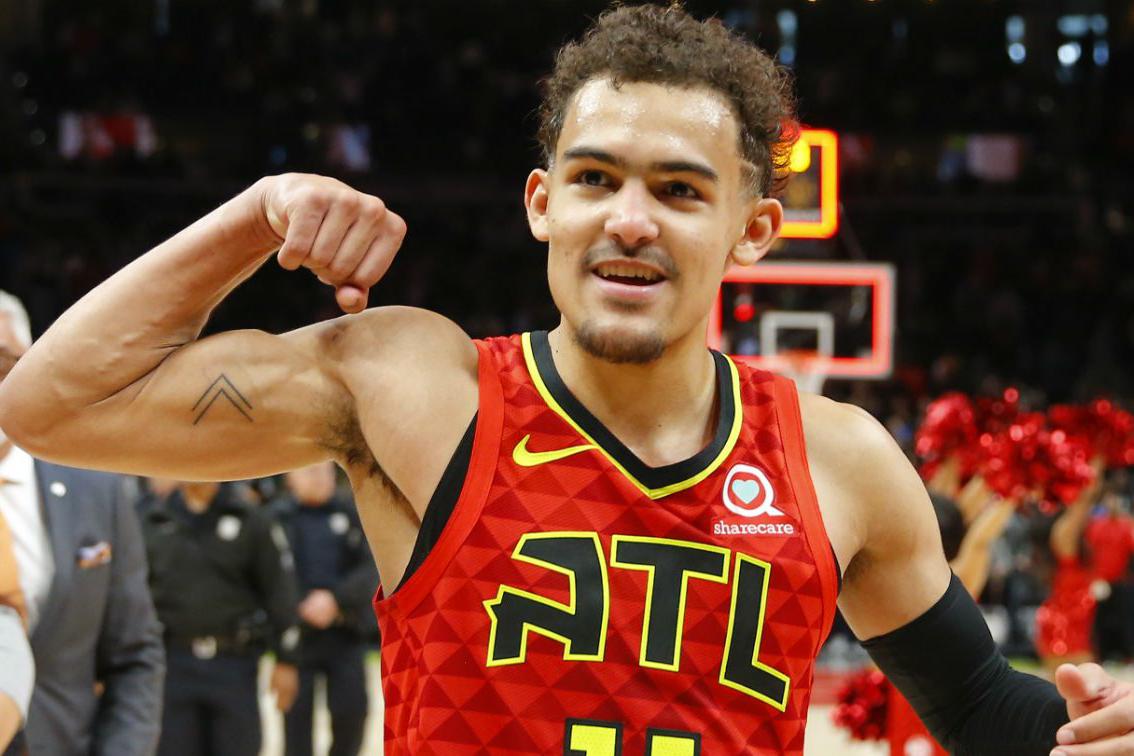 詹姆斯关键上篮助球队锁胜（詹姆斯末节关键上篮锁定胜局）