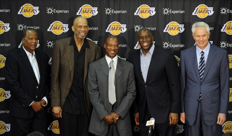 德国杯战报：加时赛1-1，点球大战荷尔斯泰因5-3汉堡（德国杯：120分钟1-1，荷尔斯泰因点球5-3淘汰汉堡）