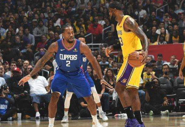 SGA：我喜欢和狄龙对位，无论你愿不愿意，你都得和他拼（SGA：我享受与狄龙对抗，不管你愿不愿意，都得跟他拼）