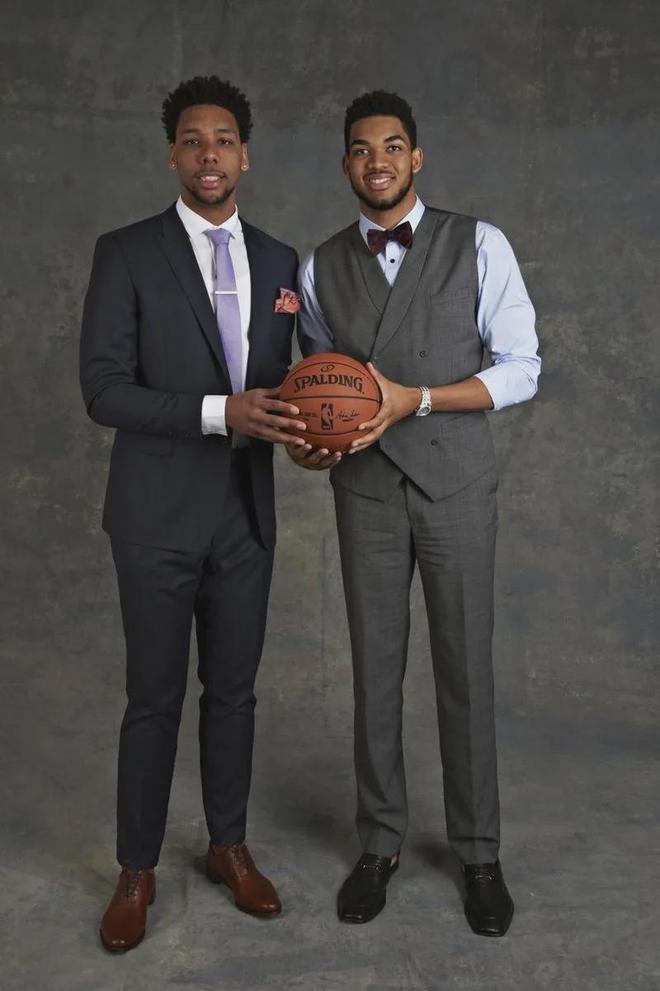 102-105！这就是波斯特和格林的区别，勇士第一防守球员已有答案（102-105！波斯特与格林高下立判，勇士最佳防守者答案揭晓）