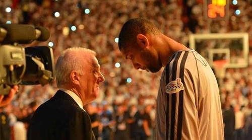 柔佛VS上海海港、布里兰VS江原FC精彩分析与比分预测（柔佛对阵上海海港、布里兰对阵江原FC：赛前解析与比分预测）