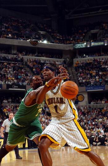 阿斯：贝蒂斯将效仿安东尼模式，打算明年夏窗买断阿姆拉巴特（阿斯报：贝蒂斯拟按安东尼模式运作，明夏买断阿姆拉巴特）