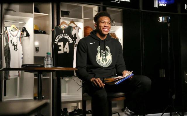 尼日利亚11月大名单：奥斯梅恩、卢克曼、丘库埃泽在列（尼日利亚公布11月名单：奥斯梅恩、卢克曼、丘库埃泽入选）