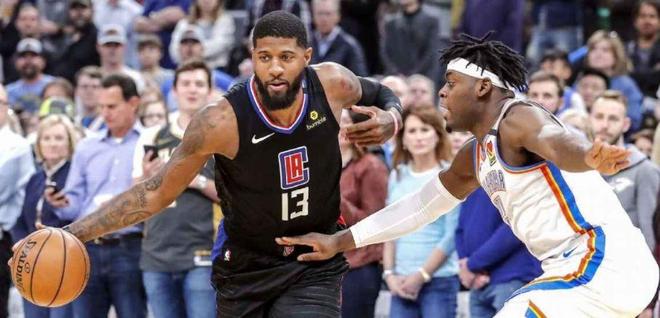 夏窗转会标王坑惨米兰：3700万先生低效，缺乏9号问题更严重了（米兰被夏窗标王拖累：3700万引援低迷，9号位空缺雪上加霜）